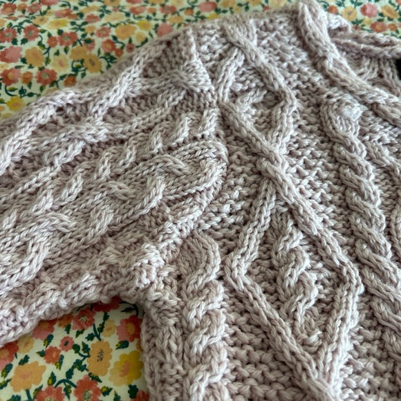 Fisherman knit pink wool sweater from
Ireland. NWOT - Picture 4 of 7